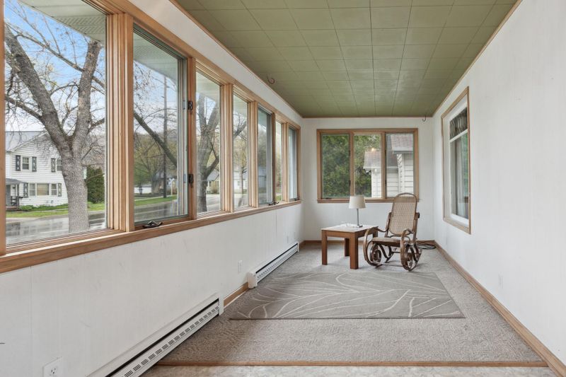 104 3rd St E, Jordan, MN 55352