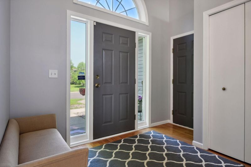 112 Hill St, Montrose, MN 55363