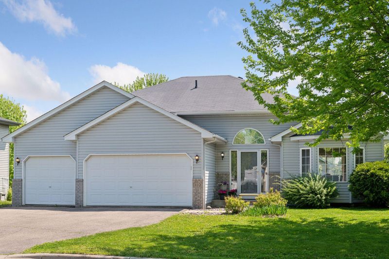 112 Hill St, Montrose, MN 55363