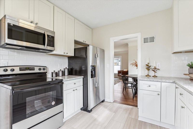 3278 Library Ln, Saint Louis Park, MN 55426