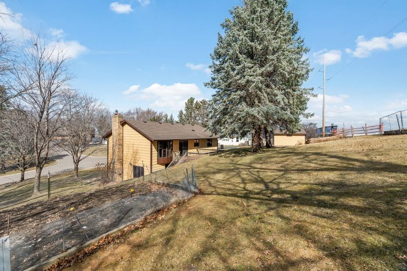 15409 Bryant Ave S, Burnsville, MN 55306