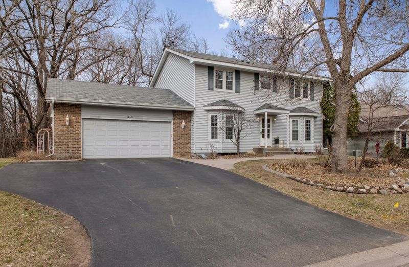 12100 61st Ave N, Plymouth, MN 55442