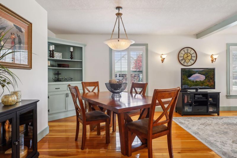 12893 Floral Ave, Apple Valley, MN 55124