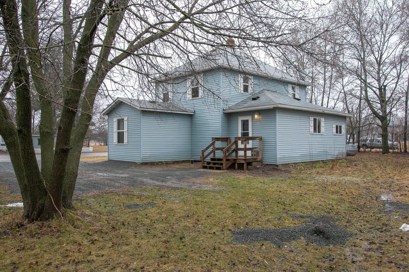126 Pokegama Ave W, Henriette, MN 55036