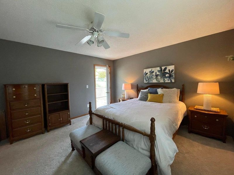 204 Eagles Bluff Rd, La Crescent, MN 55947