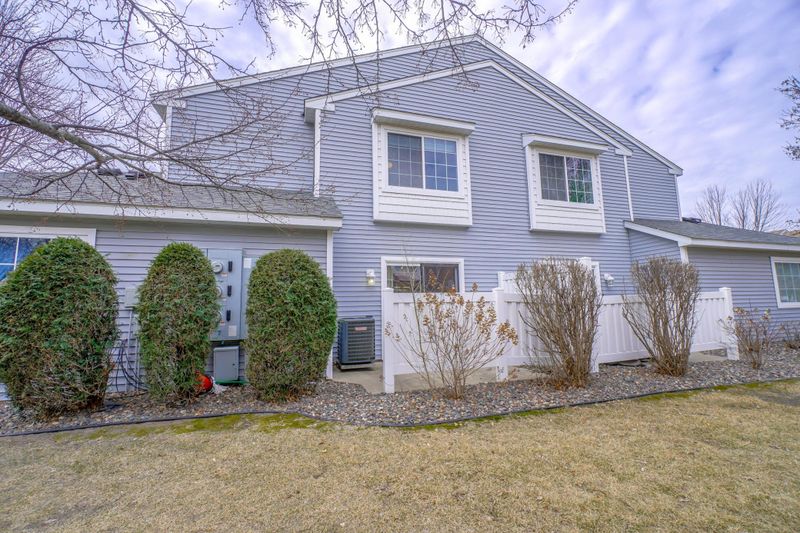 1151 100th Ln NE #C, Blaine, MN 55434