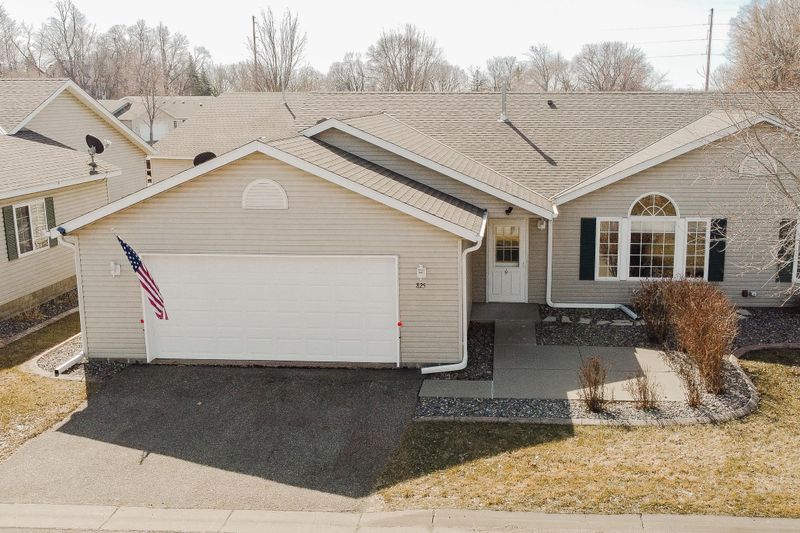 825 7th Ave NE, Buffalo, MN 55313