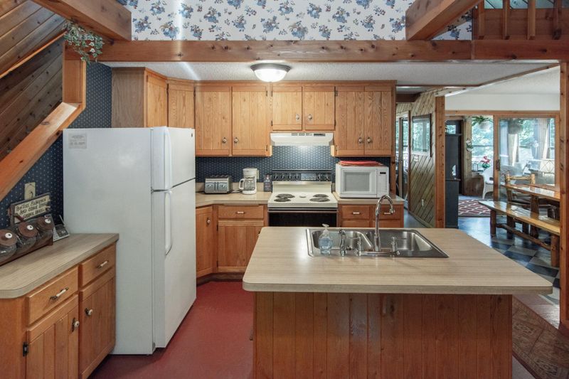 27324 Ridgewood Dr, Merrifield, MN 56465