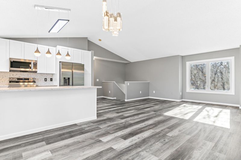14224 Silverod St NW, Andover, MN 55304