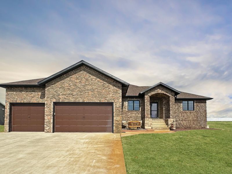 67 N Shore Dr, Garvin, MN 56132