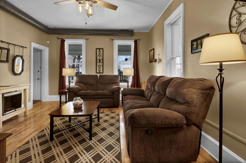305 3rd Ave N, Sauk Rapids, MN 56379