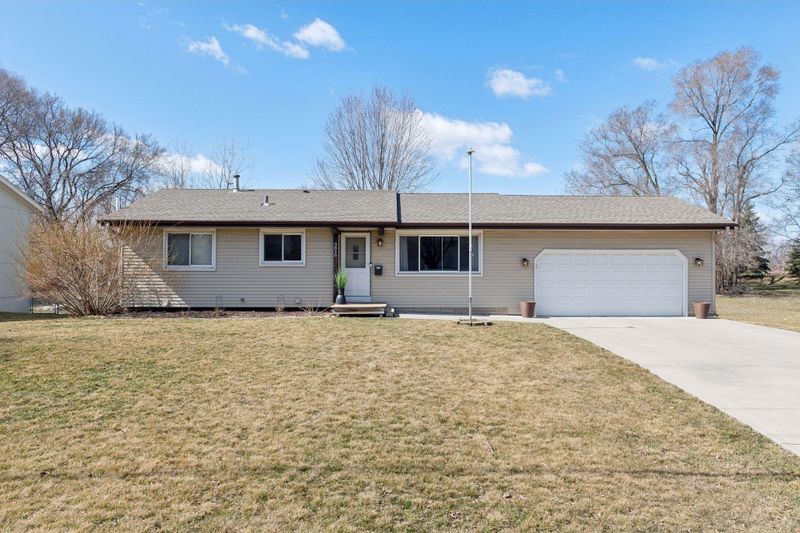 9816 Humboldt Ave S, Bloomington, MN 55431