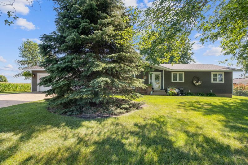 17590 Lillehei Ave, Hastings, MN 55033