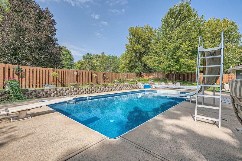 13622 Upton Ave S, Burnsville, MN 55337