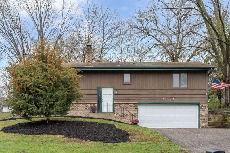 13125 Upton Ave S, Burnsville, MN 55337