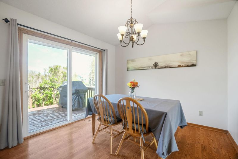 2280 Van Sloun Rd, Chaska, MN 55318