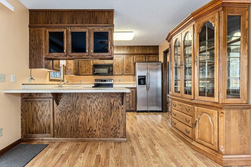 39250 Hemingway Ave, North Branch, MN 55056
