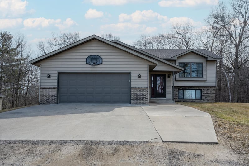 1206 6th Ave SE, Saint Stephen, MN 56375