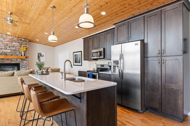 1631 Niles Ln, Centuria, WI 54810