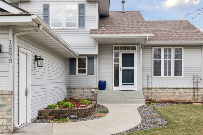12875 Independence Ave, Savage, MN 55378