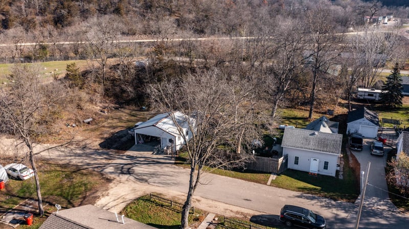 44 1st Ave N, Hammond, MN 55991