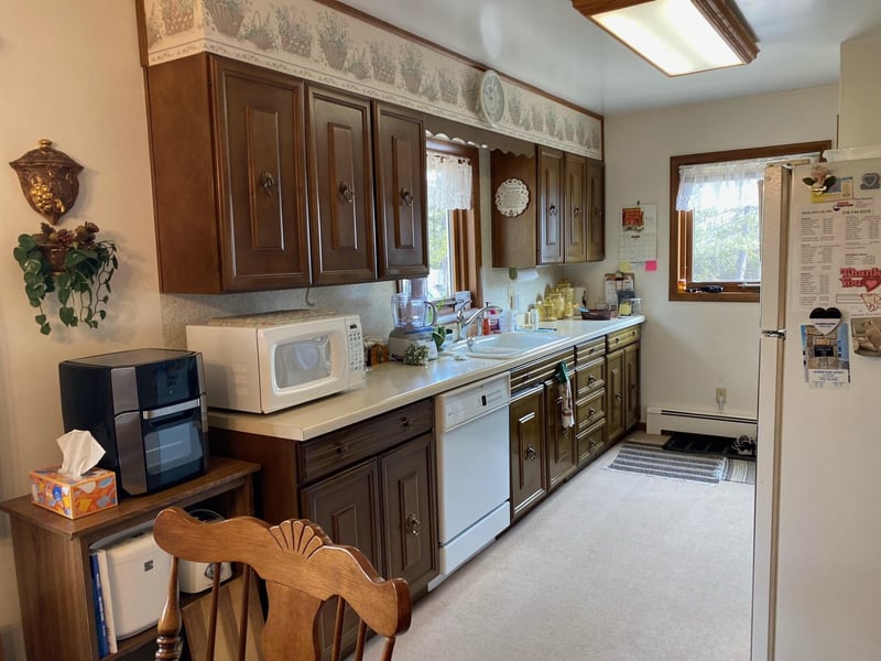 4504 Bass Lake Rd, Gilbert, MN 55741