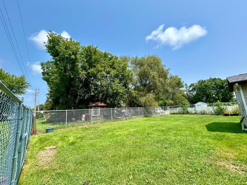 6718 Clover St, Bock, MN 56313