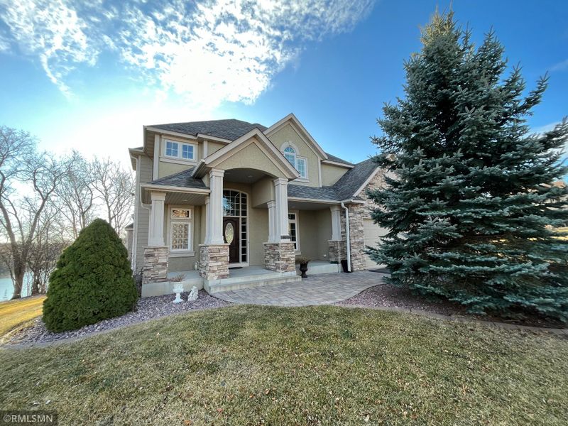 14103 Haas Lake Cir, Prior Lake, MN 55372