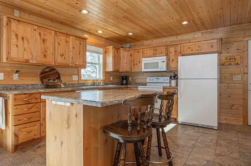 1735 Quail Ln NE, Longville, MN 56655