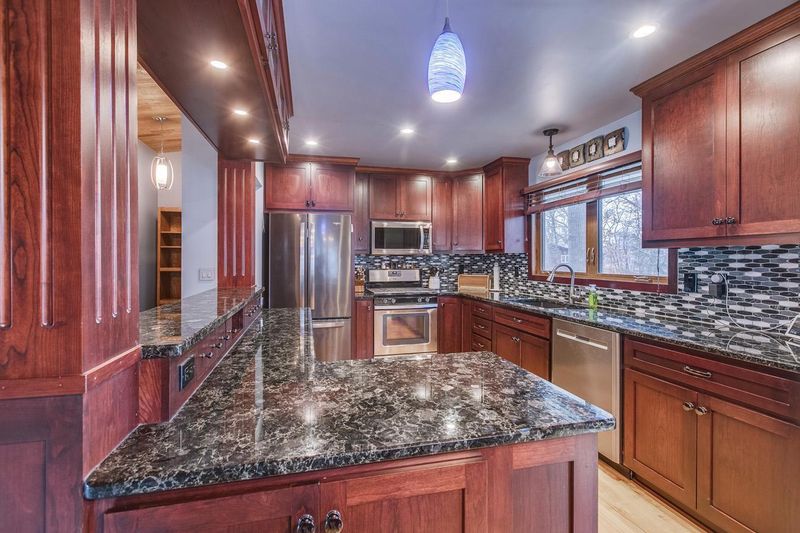 6205 Red Maple Ln, Circle Pines, MN 55014