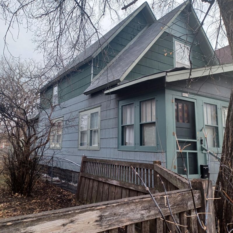 3027 Grand Ave S, Minneapolis, MN 55408