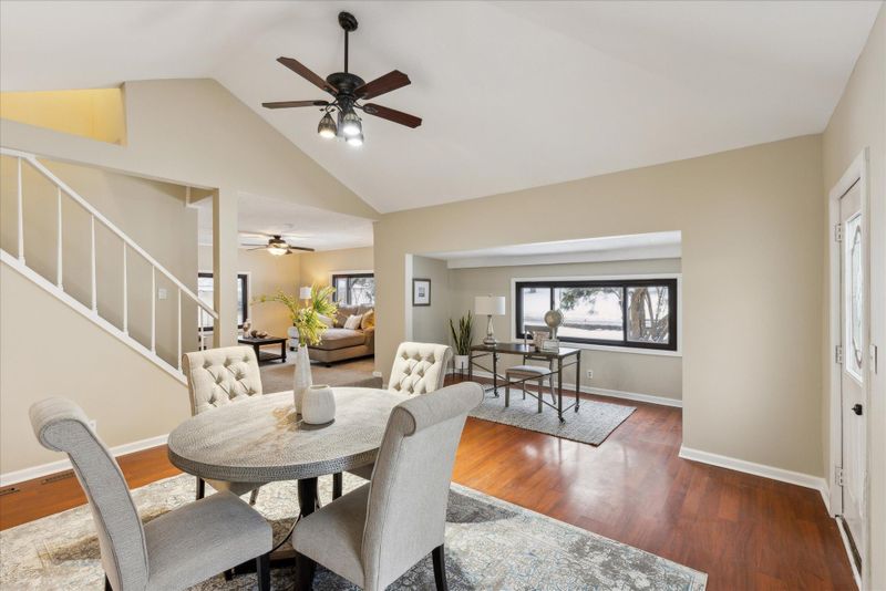 21 Dean Ave E, Champlin, MN 55316