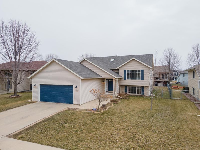 5814 49th Ave NW, Rochester, MN 55901