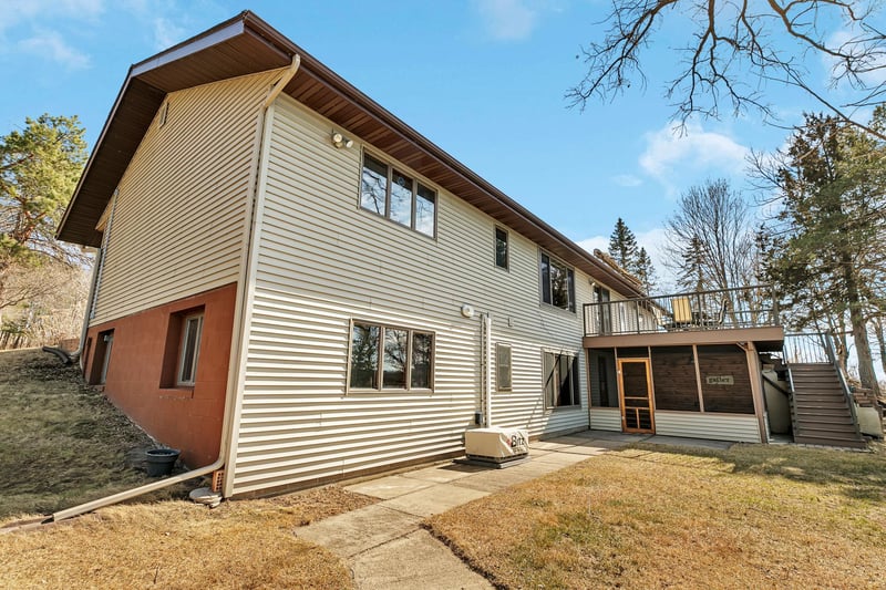 17449 Dunlin Rd, Burtrum, MN 56318
