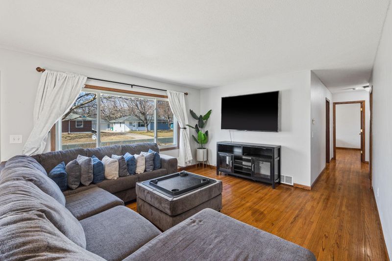 5336 Oliver Ave N, Brooklyn Center, MN 55430