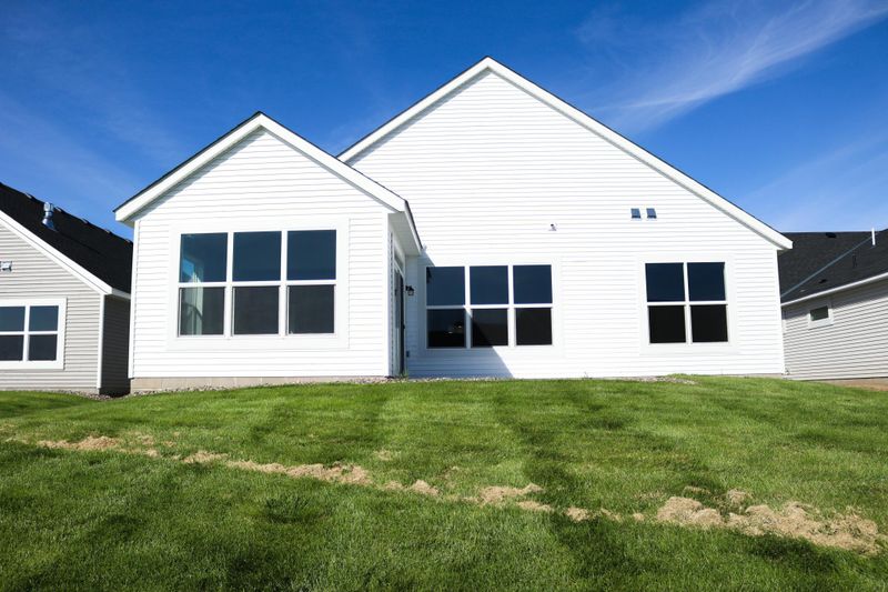 8842 152nd Ln NW, Ramsey, MN 55303