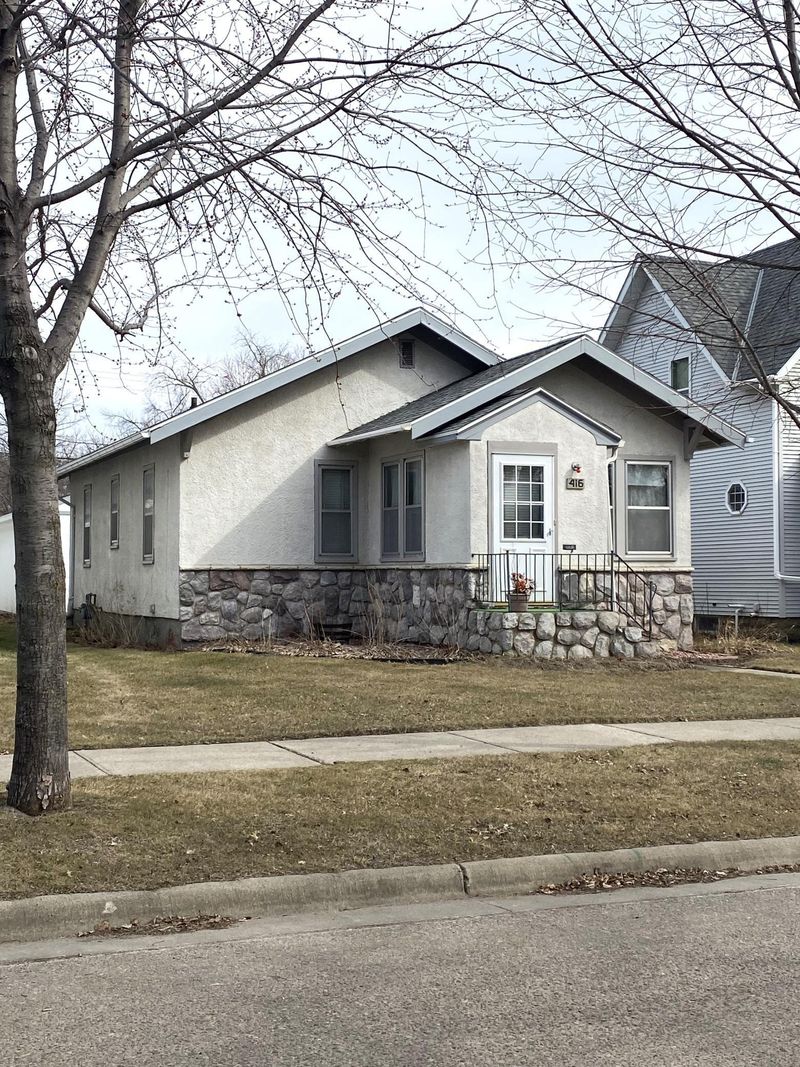 416 N 7th St, Montevideo, MN 56265