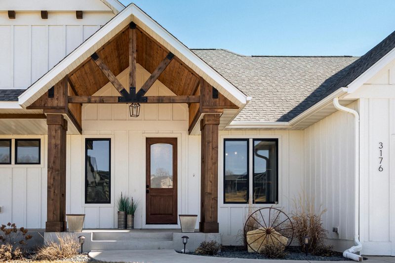 3176 Century Ridge Rd NE, Rochester, MN 55906