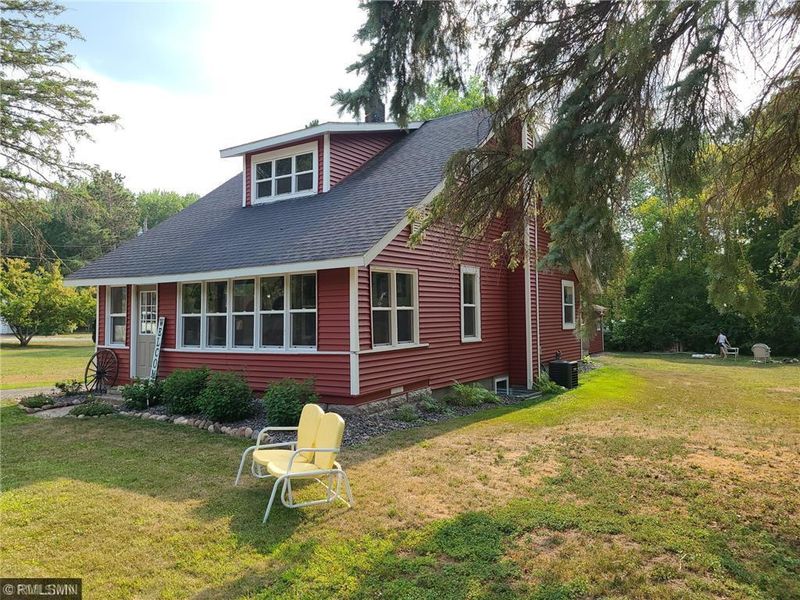 107 N West Ave, Dresser, WI 54009