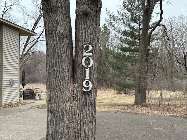 2019 Otter Lake Dr, White Bear Lake, MN 55110