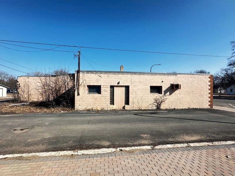 408 4th St, Centuria, WI 54824