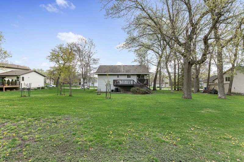 1527 38th St S, Saint Cloud, MN 56301