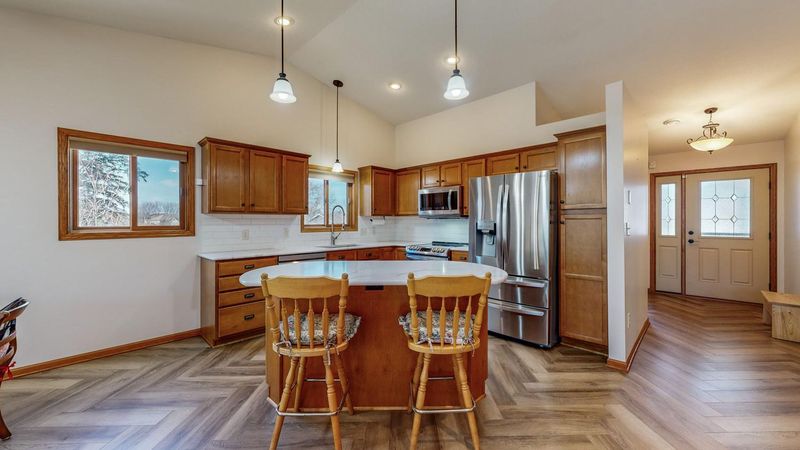 1012 Southern Ridge Dr SW, Rochester, MN 55902