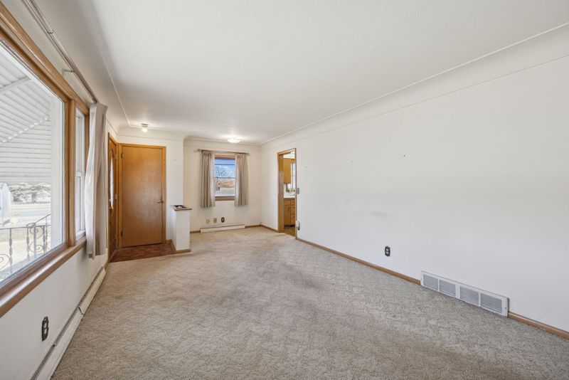644 2nd Ave NE, Osseo, MN 55369