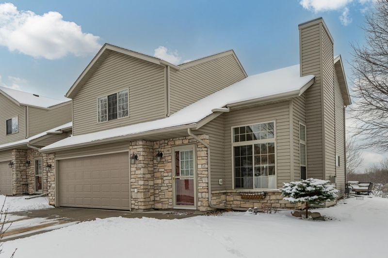 1348 Arthur Ln NW, Rochester, MN 55901