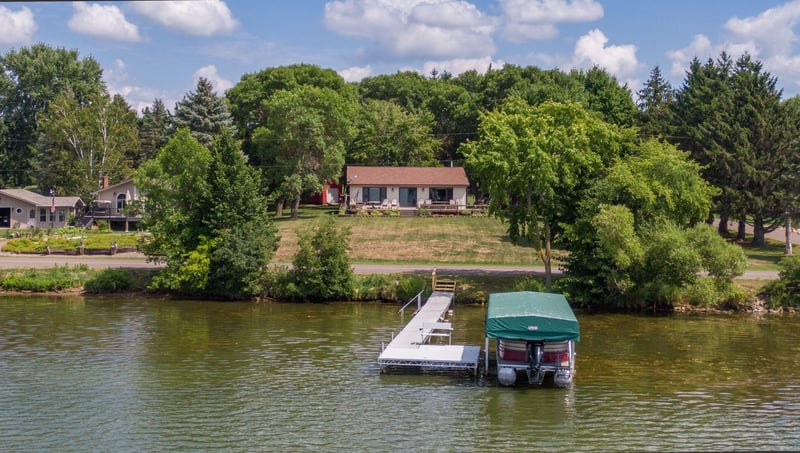 1261 4th St, Almena, WI 54805