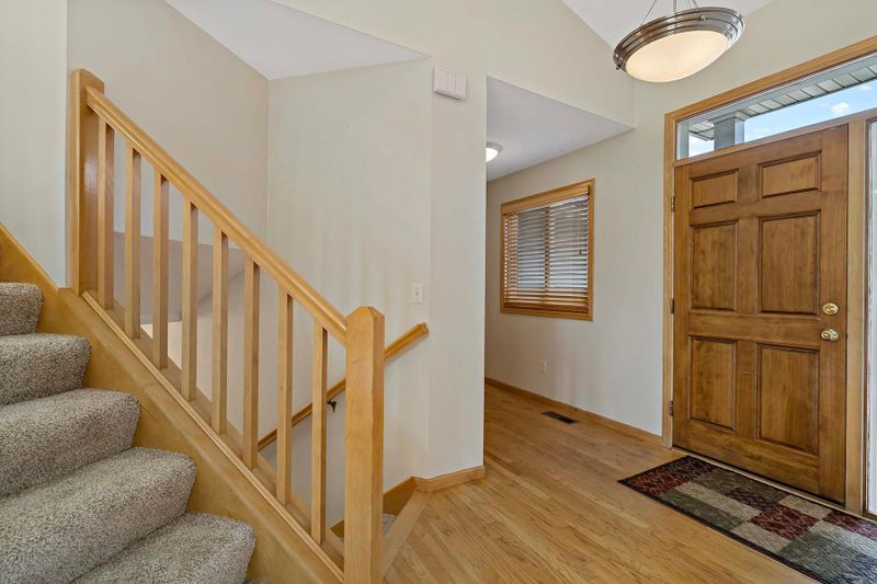 14530 Bluebird Trl NE, Prior Lake, MN 55372