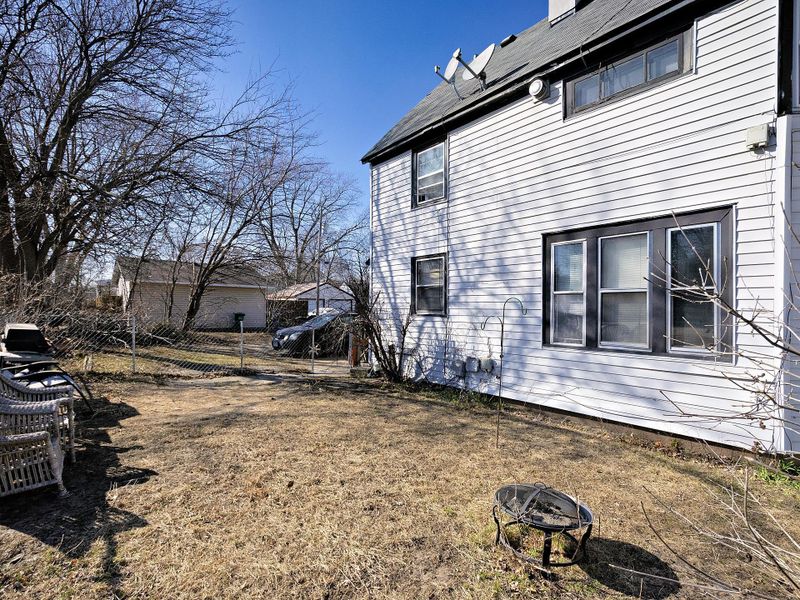 2522 Howard St NE, Minneapolis, MN 55418