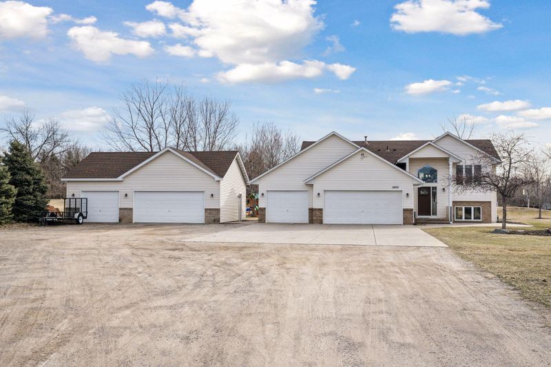 1692 Jaber Ave NE, Saint Michael, MN 55376