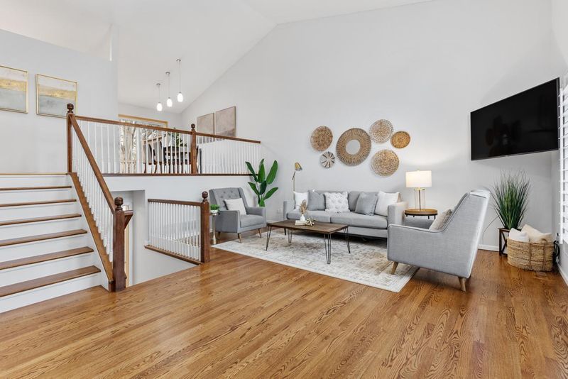 17507 Cherry Dr, Eden Prairie, MN 55346